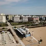 Sea View - Beahost 比比翁