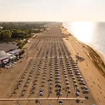 Sea View - Beahost 比比翁
